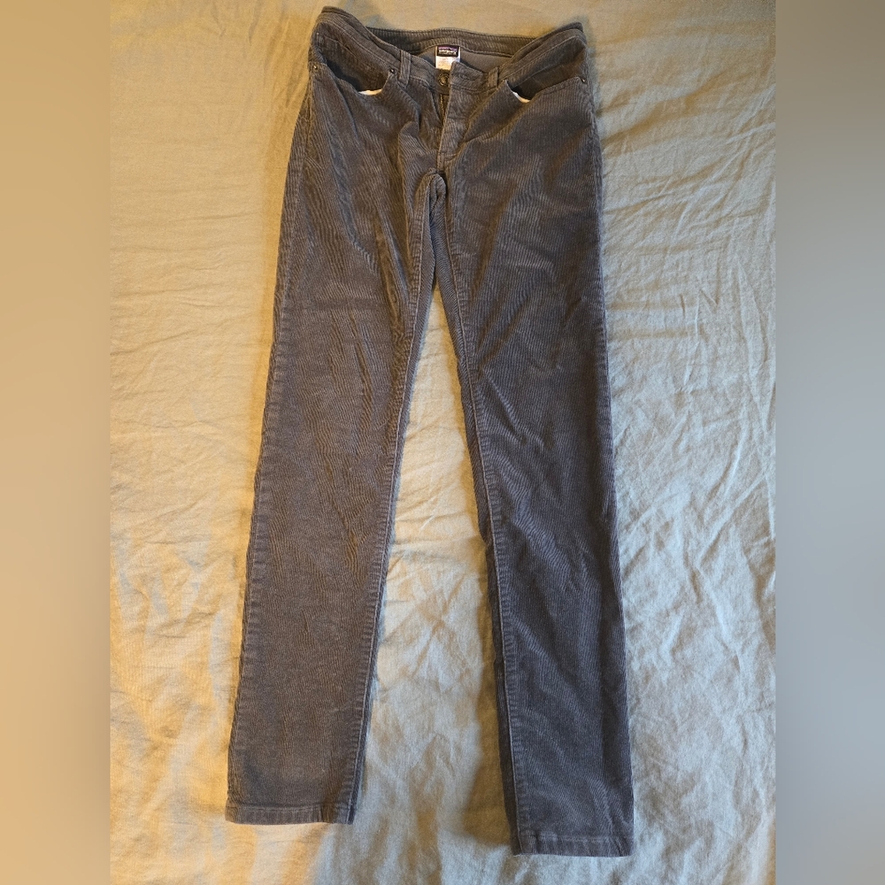 Patagonia corduroy pants size 6